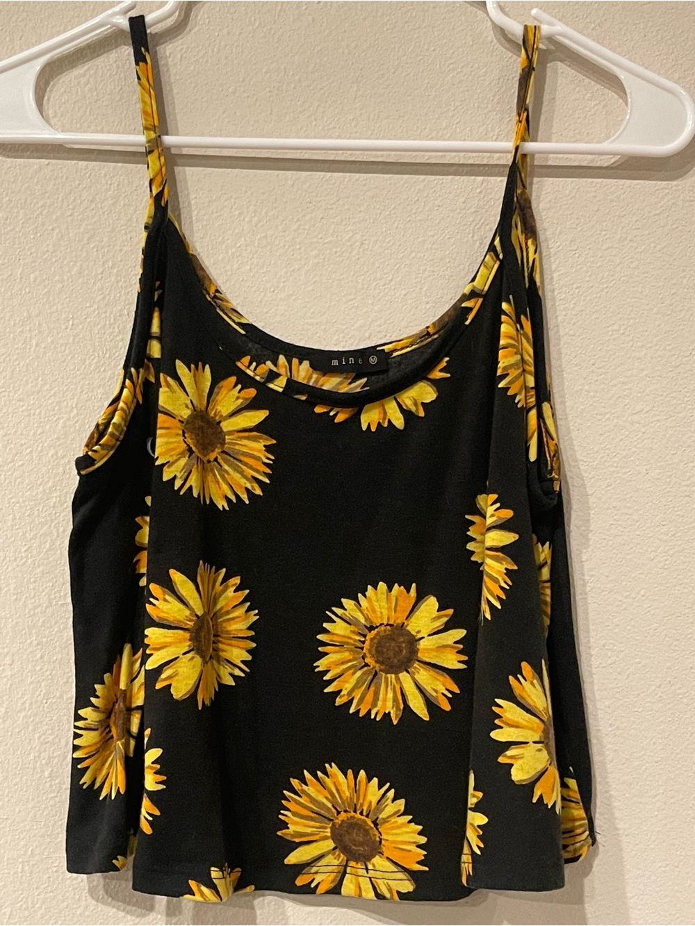 Mine Black Sunflower Print Camisole crop top size medium
